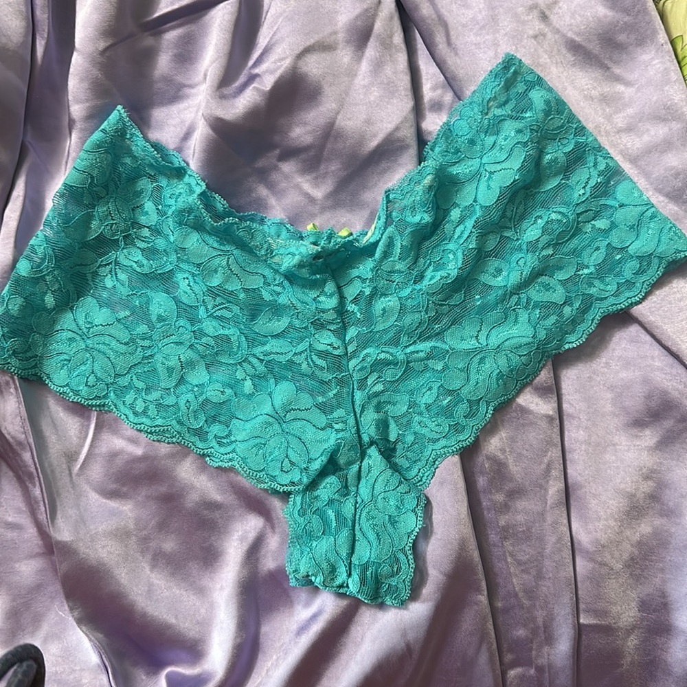 Turquoise lace hip huggers